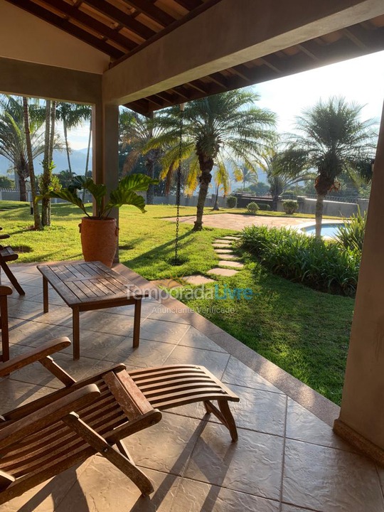 Granja para alquiler de vacaciones em Amparo (Jardim São Sebastião)