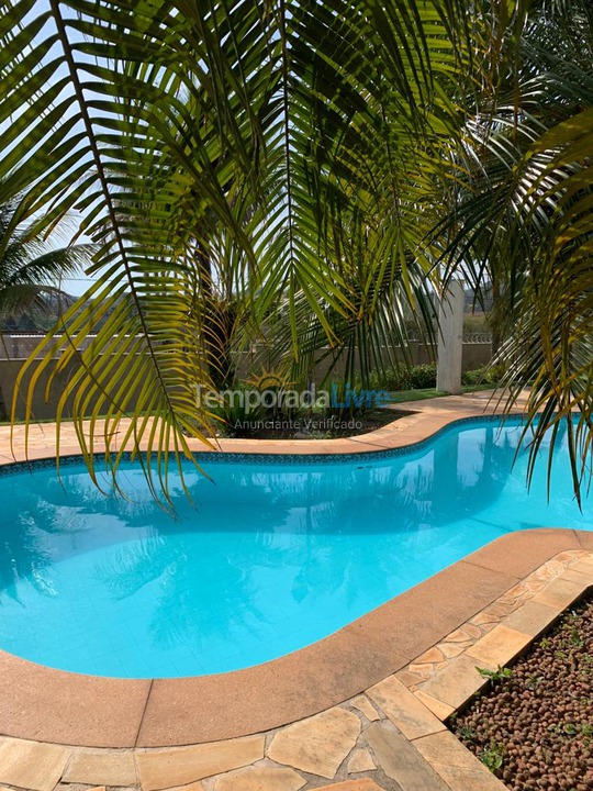 Granja para alquiler de vacaciones em Amparo (Jardim São Sebastião)