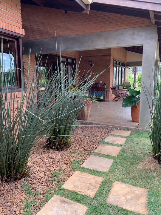 Granja para alquiler de vacaciones em Amparo (Jardim São Sebastião)