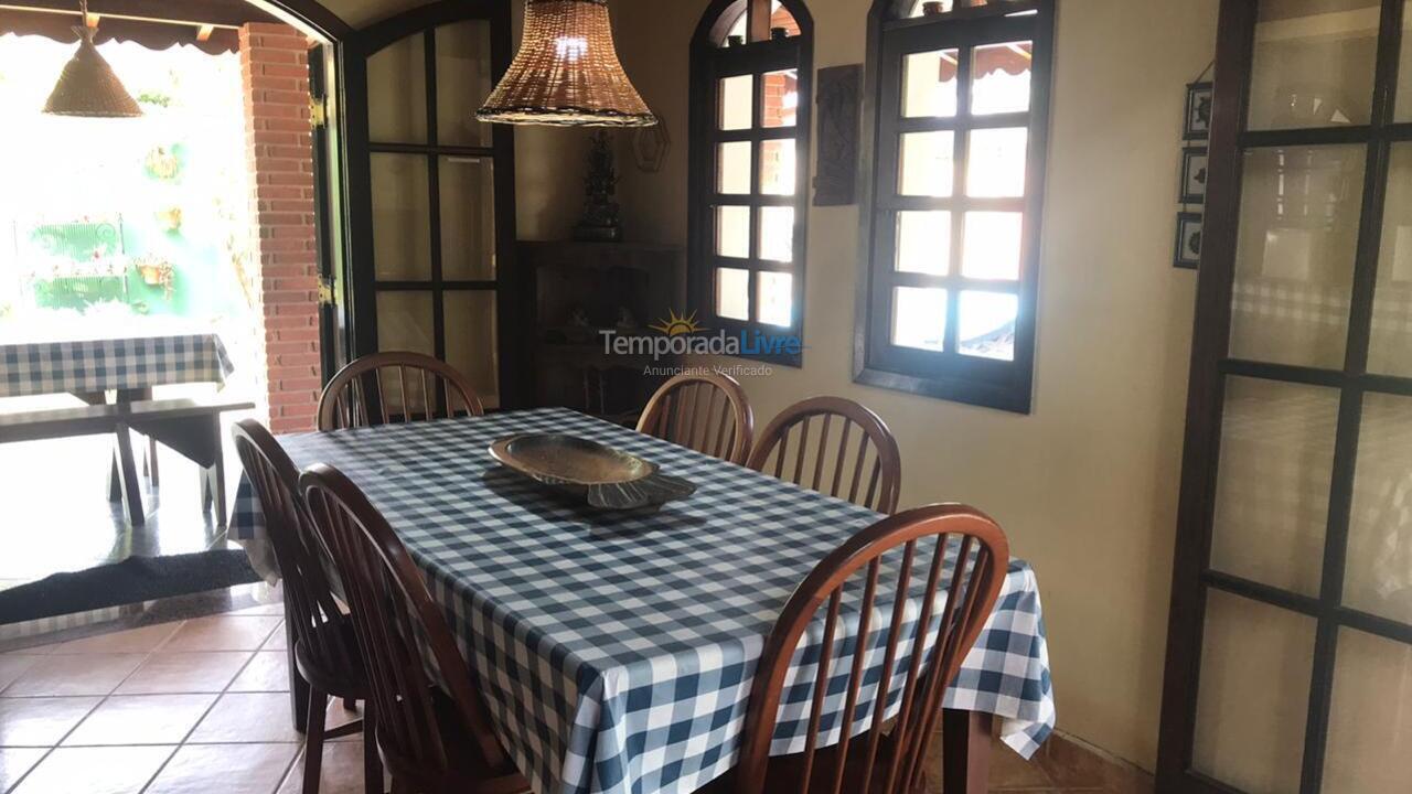 Casa para alquiler de vacaciones em Ubatuba (Praia de Itamambuca)