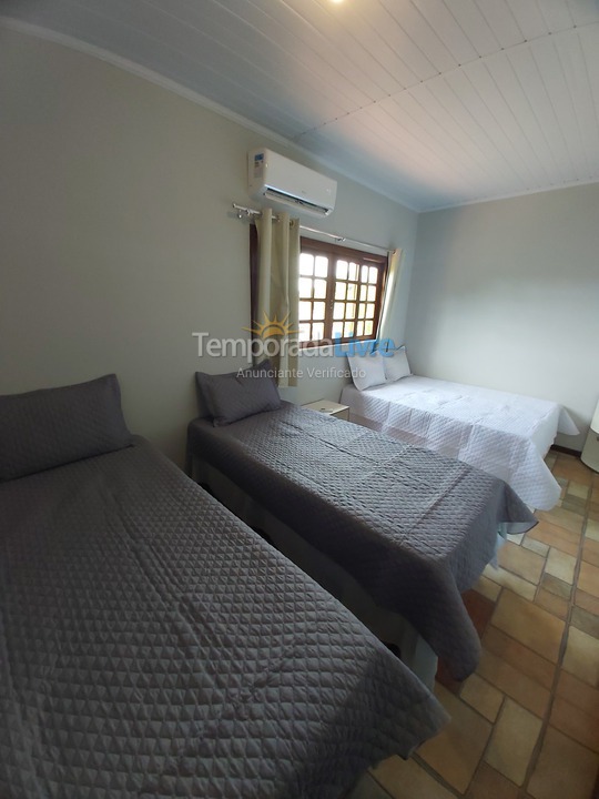 Casa para aluguel de temporada em Camaçari (Barra do Jacuípe)