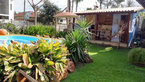 Área gourmet e piscina