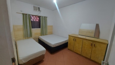 VENDO HERMOSA CASA EN EL CENTRO