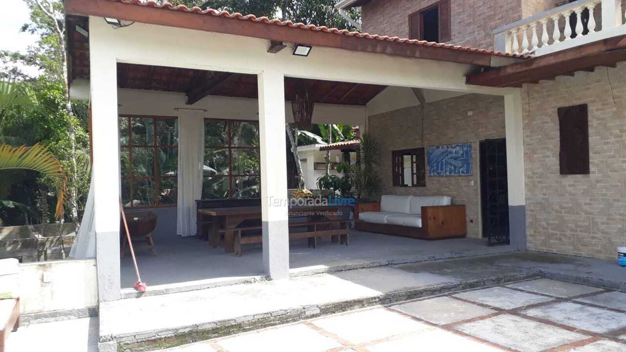 Chácara / sítio para aluguel de temporada em Juquitiba (Centro de Juquitiba)