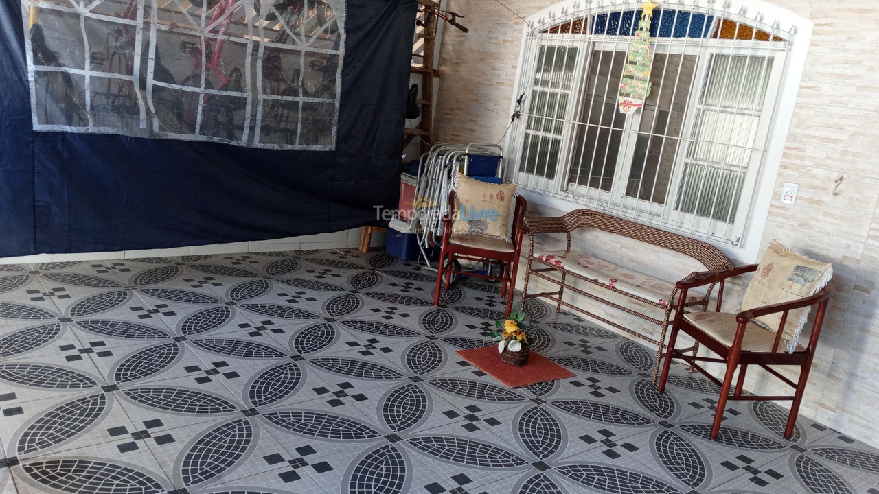 House for vacation rental in Praia Grande (Jardim Imperador)