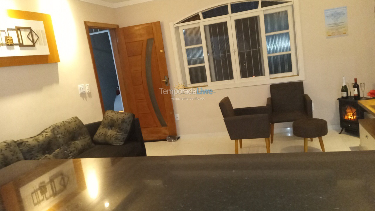 House for vacation rental in Praia Grande (Jardim Imperador)