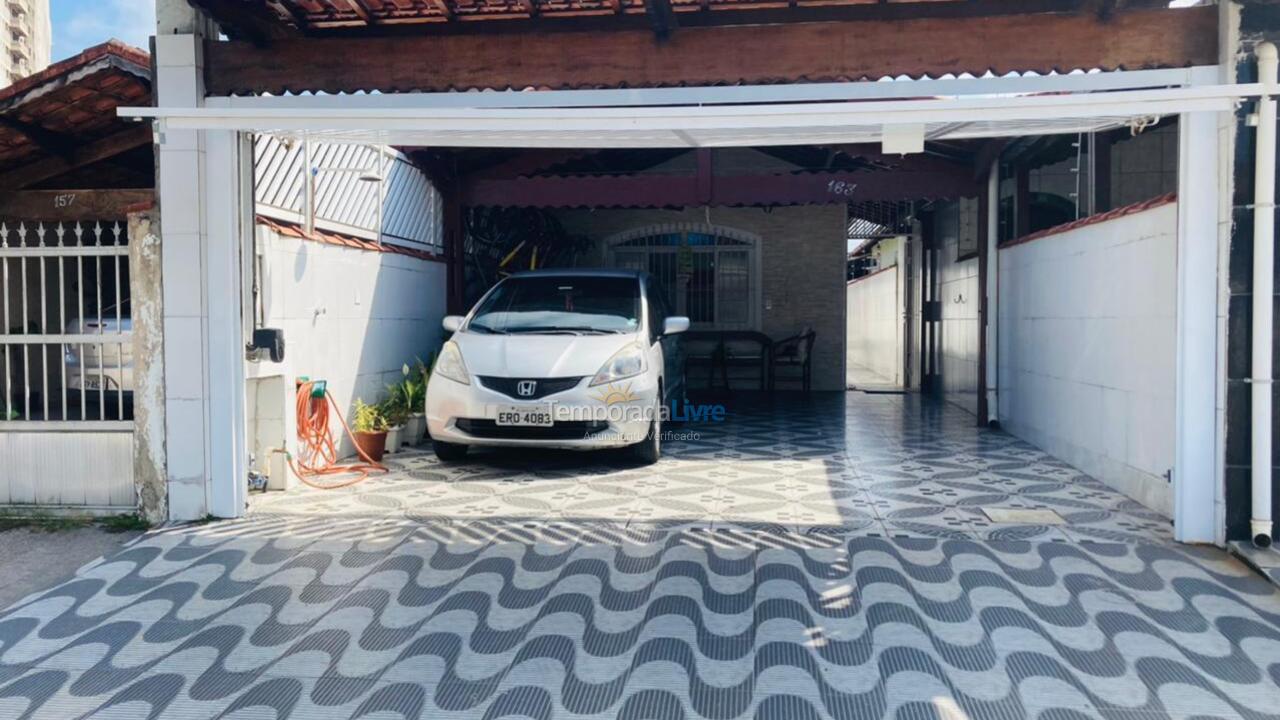 House for vacation rental in Praia Grande (Jardim Imperador)