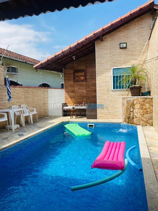 House for vacation rental in Praia Grande (Jardim Imperador)