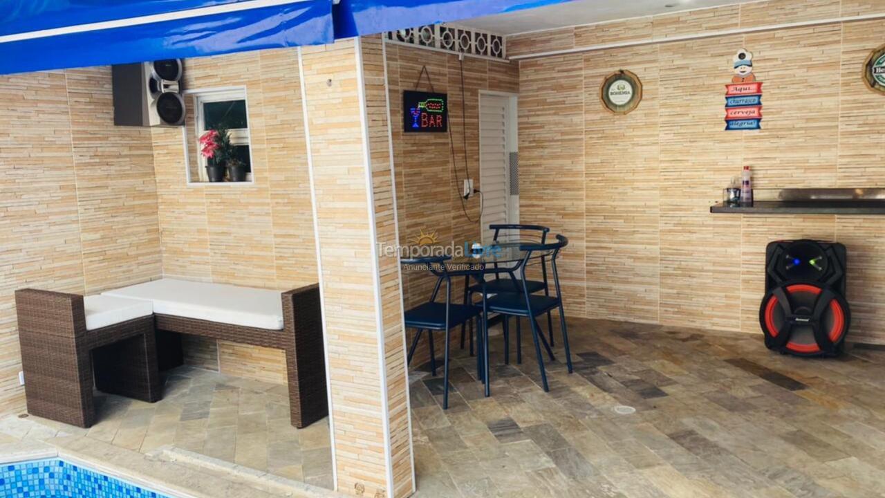 House for vacation rental in Praia Grande (Jardim Imperador)