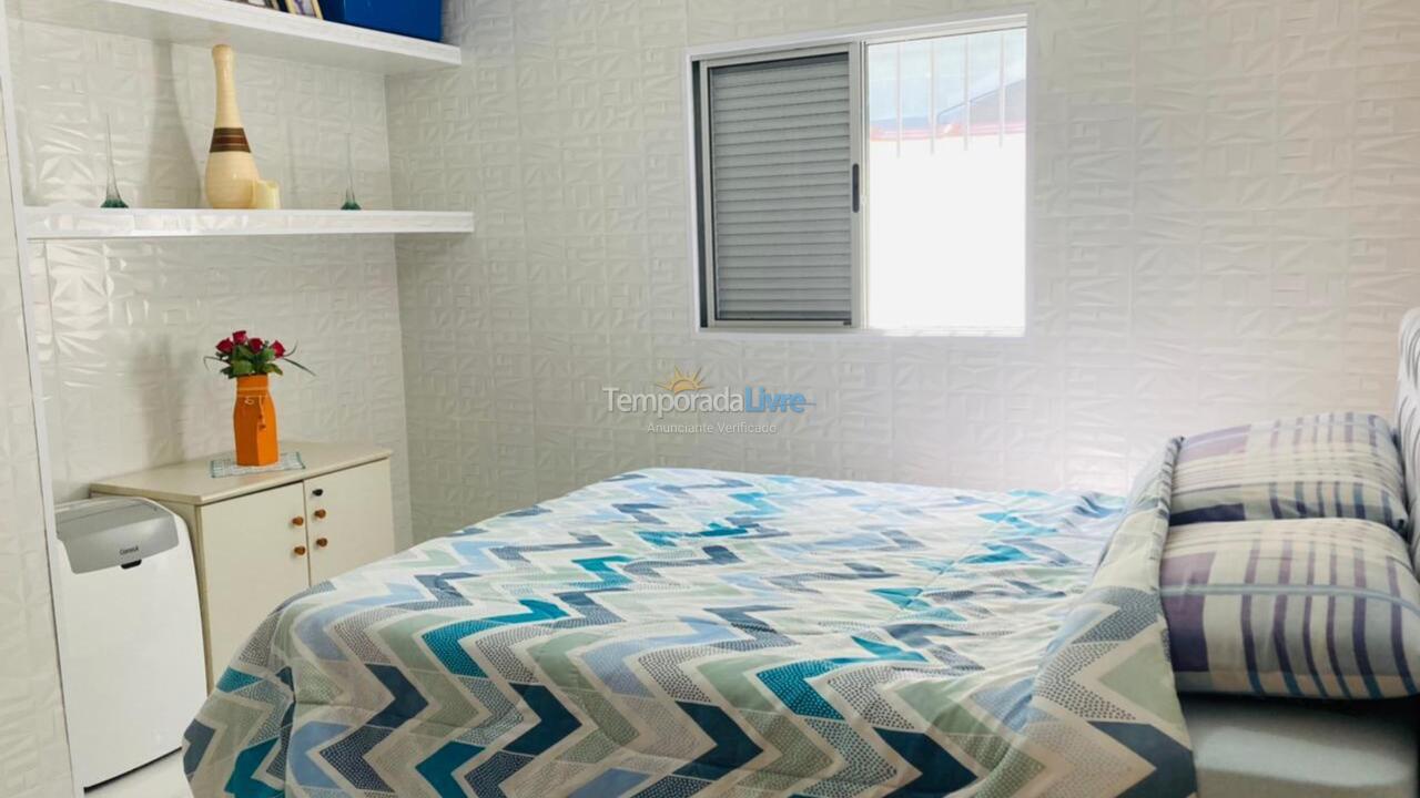 House for vacation rental in Praia Grande (Jardim Imperador)