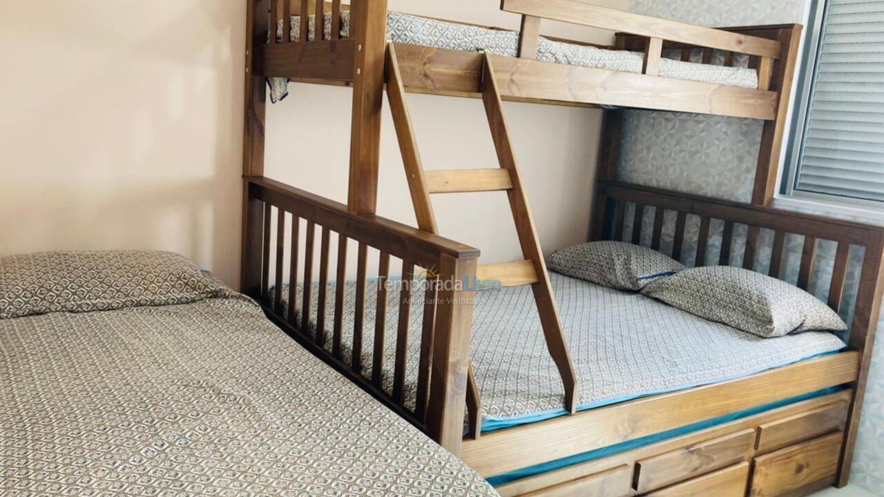 House for vacation rental in Praia Grande (Jardim Imperador)