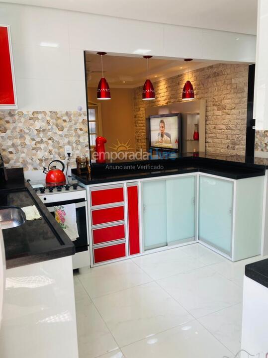 House for vacation rental in Praia Grande (Jardim Imperador)