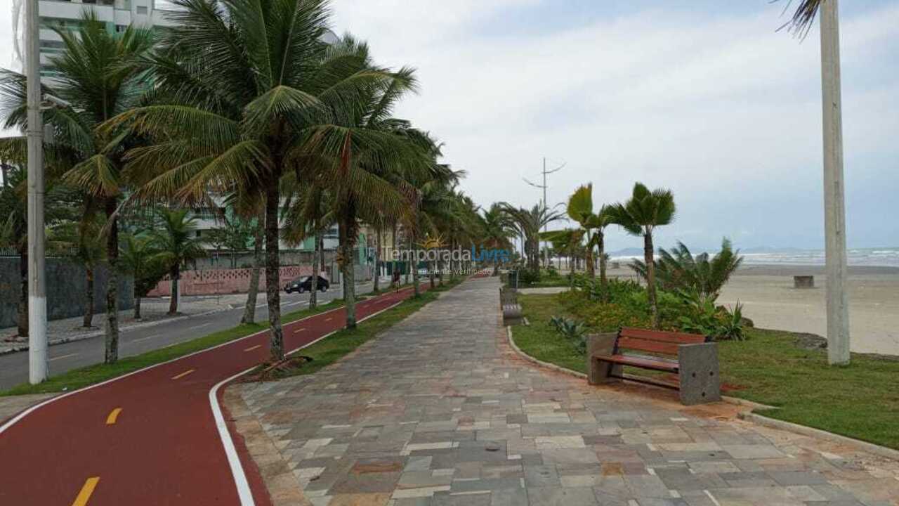 House for vacation rental in Praia Grande (Jardim Imperador)