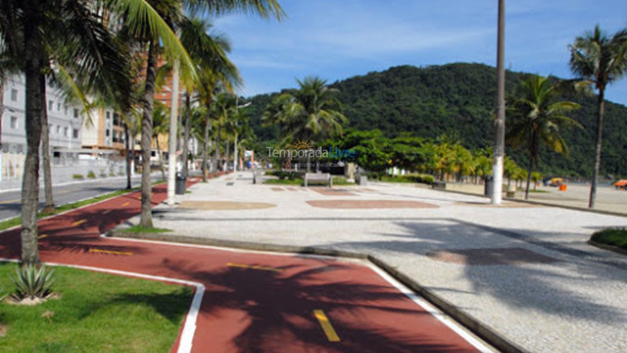 House for vacation rental in Praia Grande (Jardim Imperador)