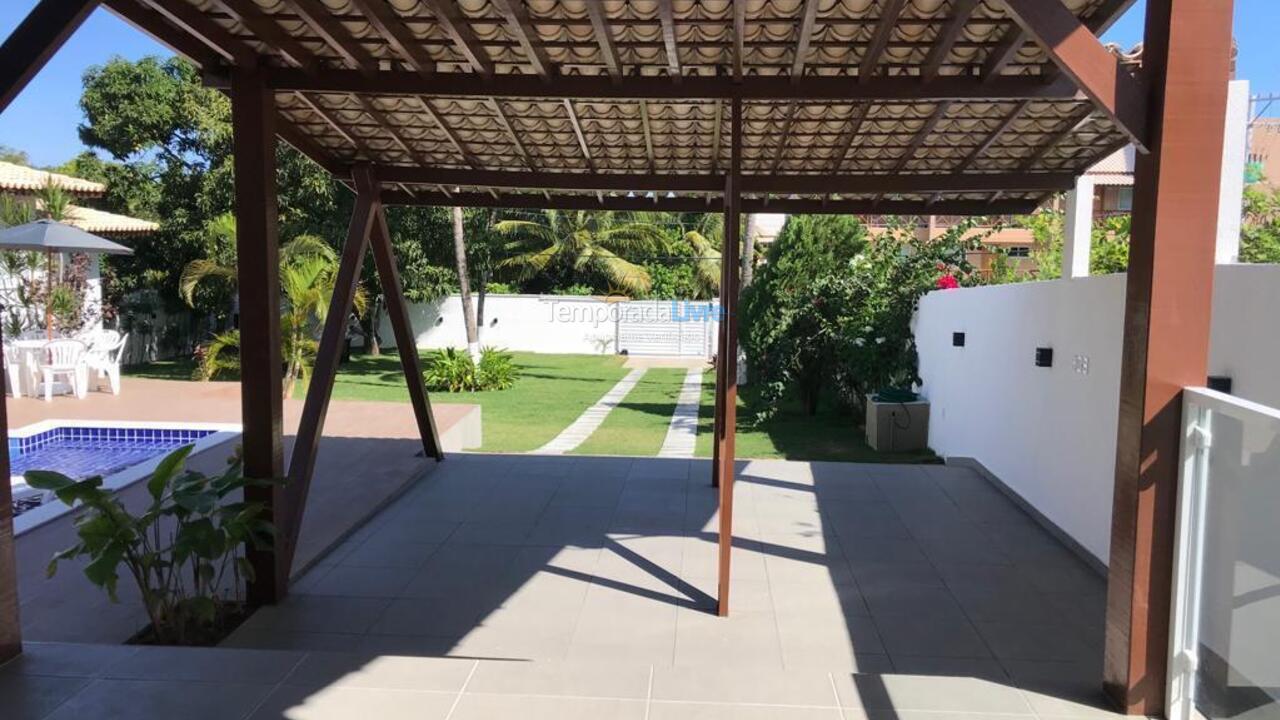 Casa para aluguel de temporada em Camaçari (Praia de Guarajuba)