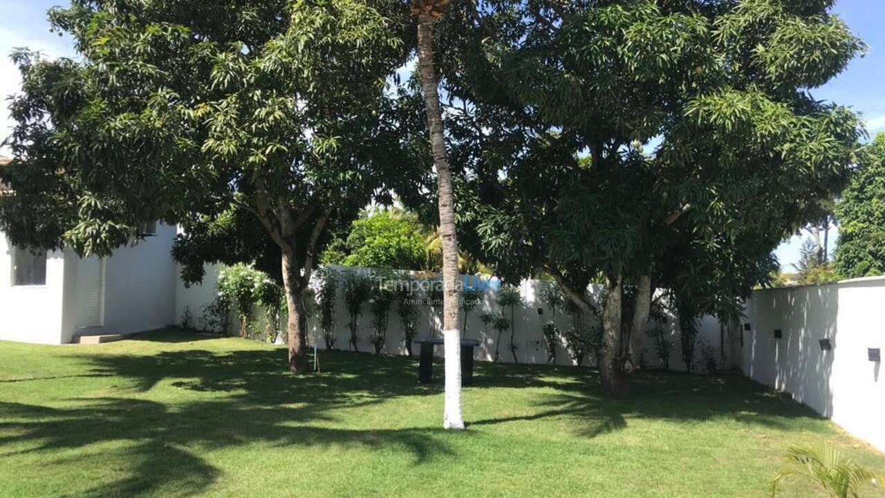 Casa para aluguel de temporada em Camaçari (Praia de Guarajuba)