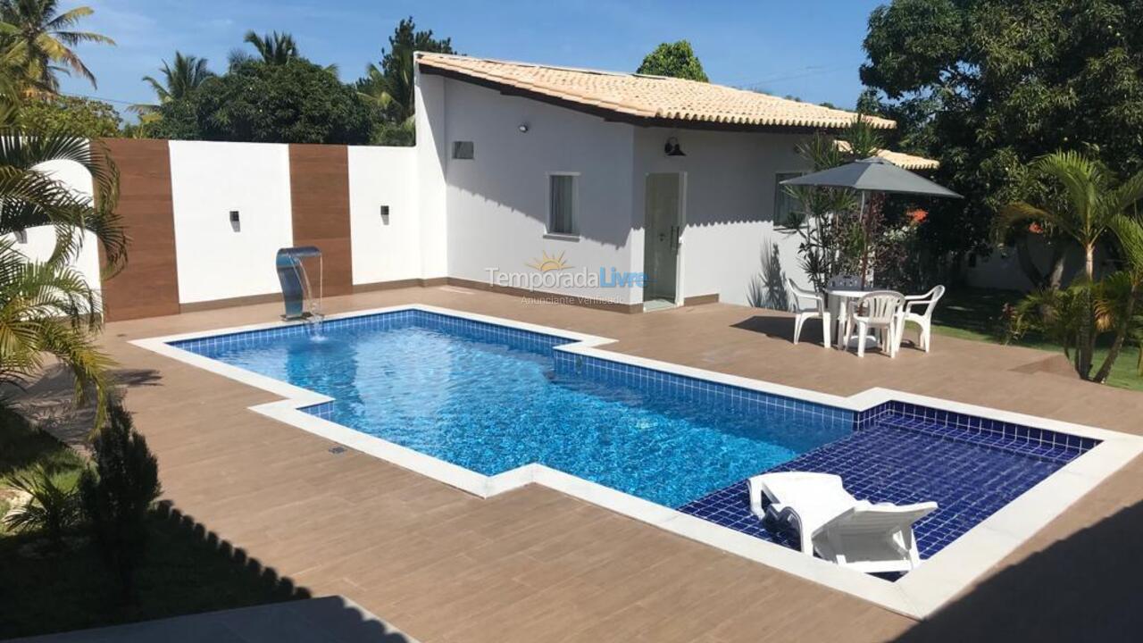Casa para aluguel de temporada em Camaçari (Praia de Guarajuba)