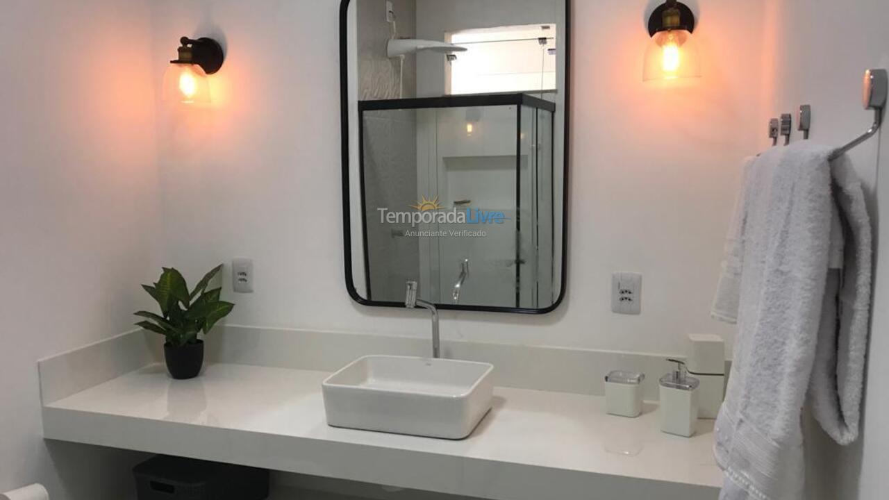 Casa para aluguel de temporada em Camaçari (Praia de Guarajuba)