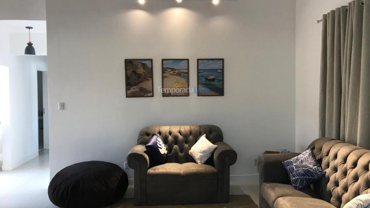 Casa para aluguel de temporada em Camaçari (Praia de Guarajuba)