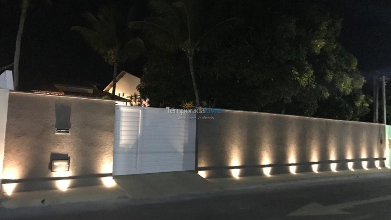 Casa para aluguel de temporada em Camaçari (Praia de Guarajuba)