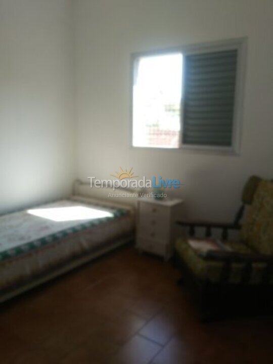 Casa para aluguel de temporada em Ubatuba (Praia do Cruzeiro)