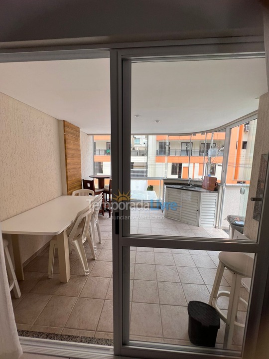 Apartamento para alquiler de vacaciones em Itapema (Meia Praia)