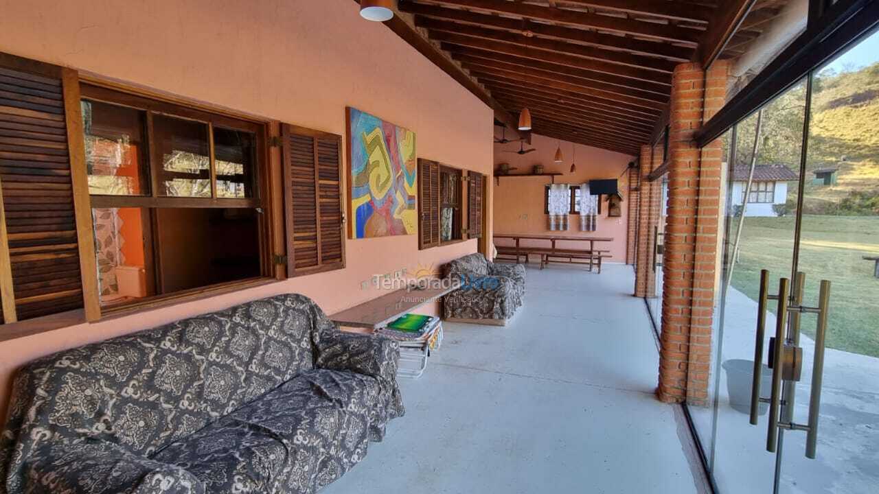 House for vacation rental in Bom Jesus dos Perdões (Bairro Cachoeirinha)