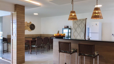 Cozinha integrada/sala de jantar e de estar