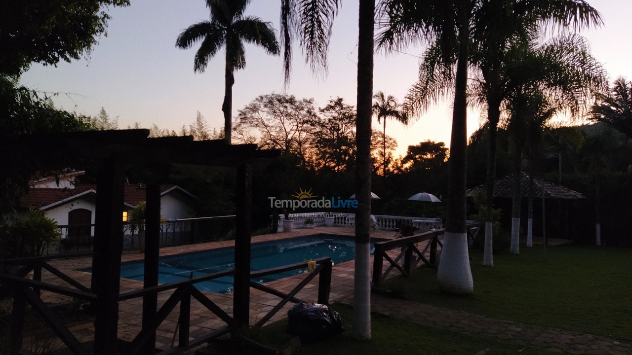 Chácara / sítio para aluguel de temporada em Mairiporã (Mairiporã)