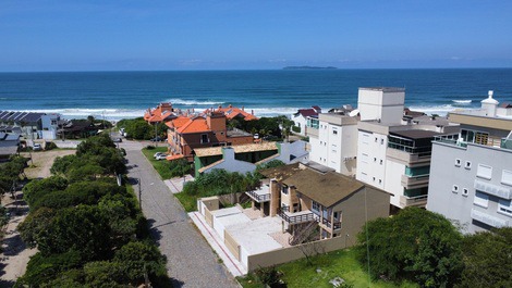 Apartment 100 meters from the sea outside