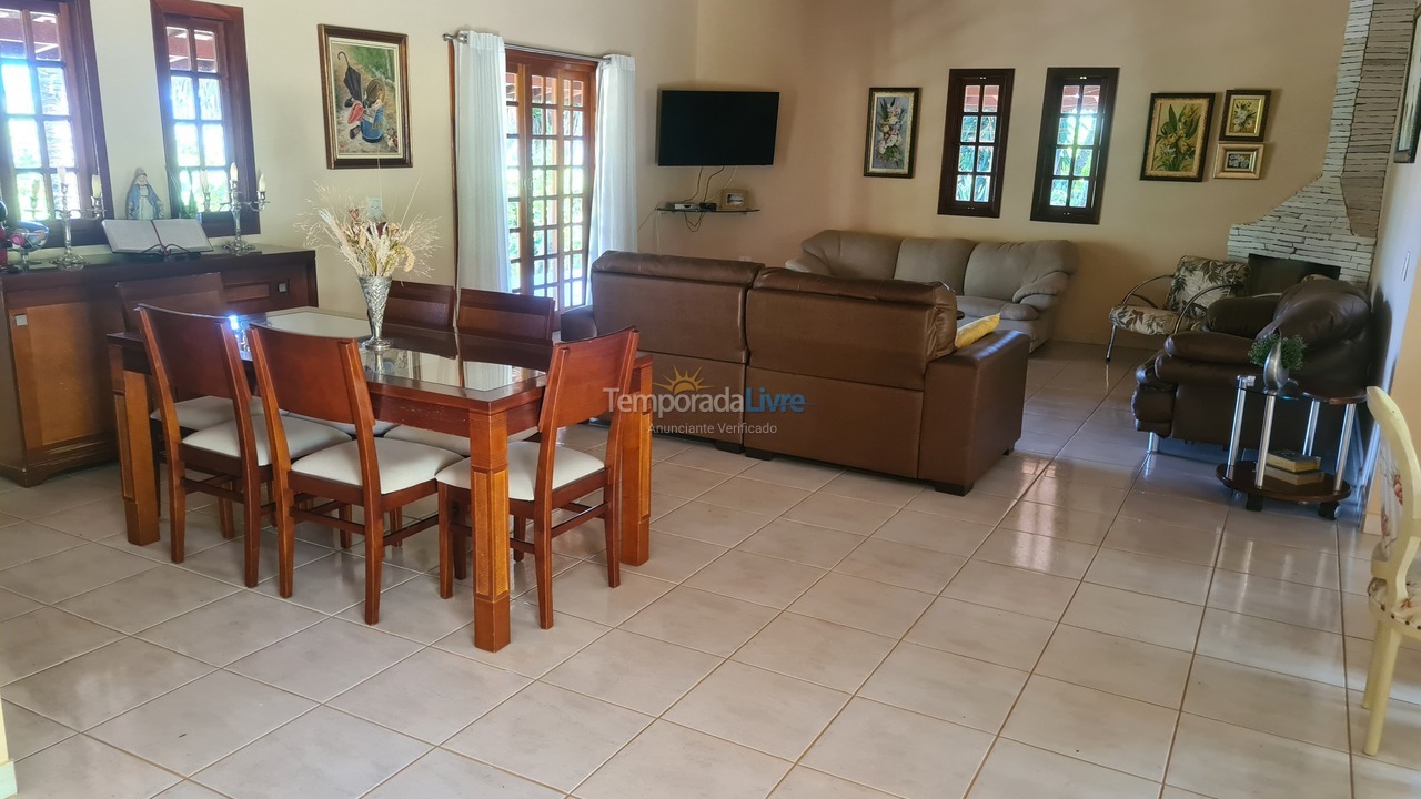 Chácara / sítio para aluguel de temporada em Pinhalzinho (Recanto das Andorinhas)