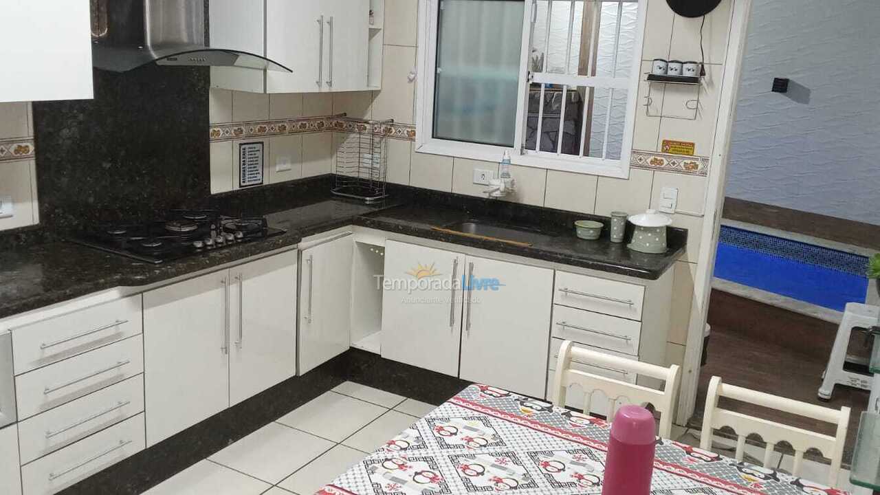 Casa para alquiler de vacaciones em Praia Grande (Balneário Florida)