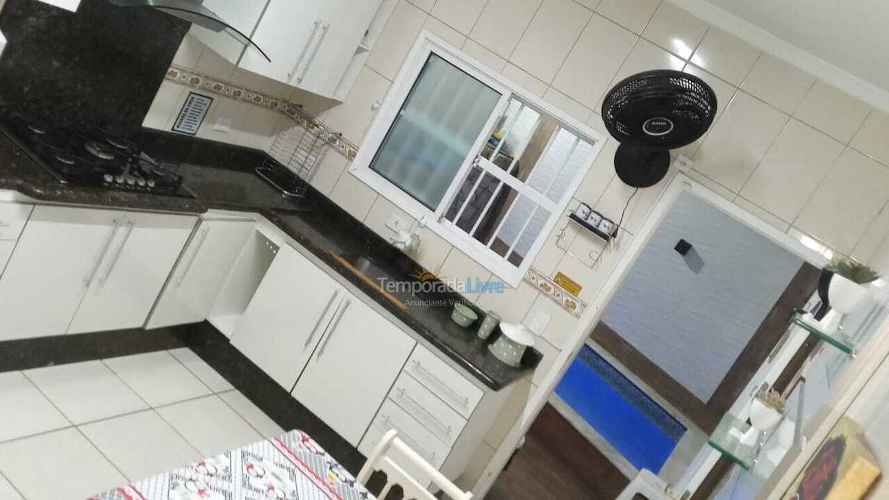 Casa para alquiler de vacaciones em Praia Grande (Balneário Florida)