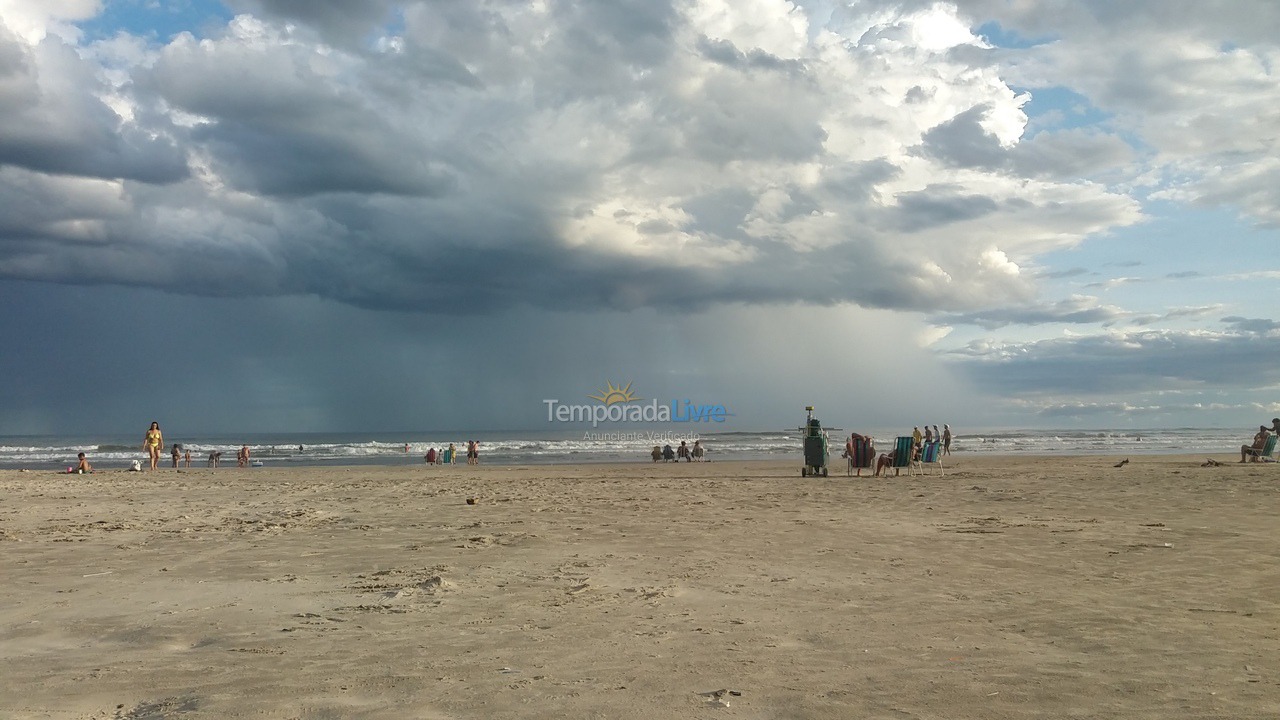 Casa para alquiler de vacaciones em Praia Grande (Balneário Florida)