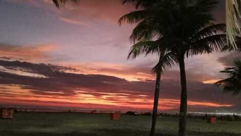 Depois de um dia de sol, esse entardecer para encher o coração de esperança