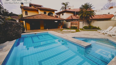 Casa de 4 habitaciones, en módulo 4 en la Riviera