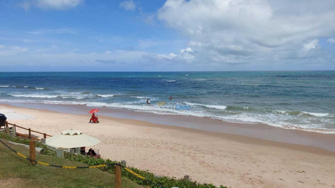 Casa para aluguel de temporada em Camaçari (Praia de Guarajuba)
