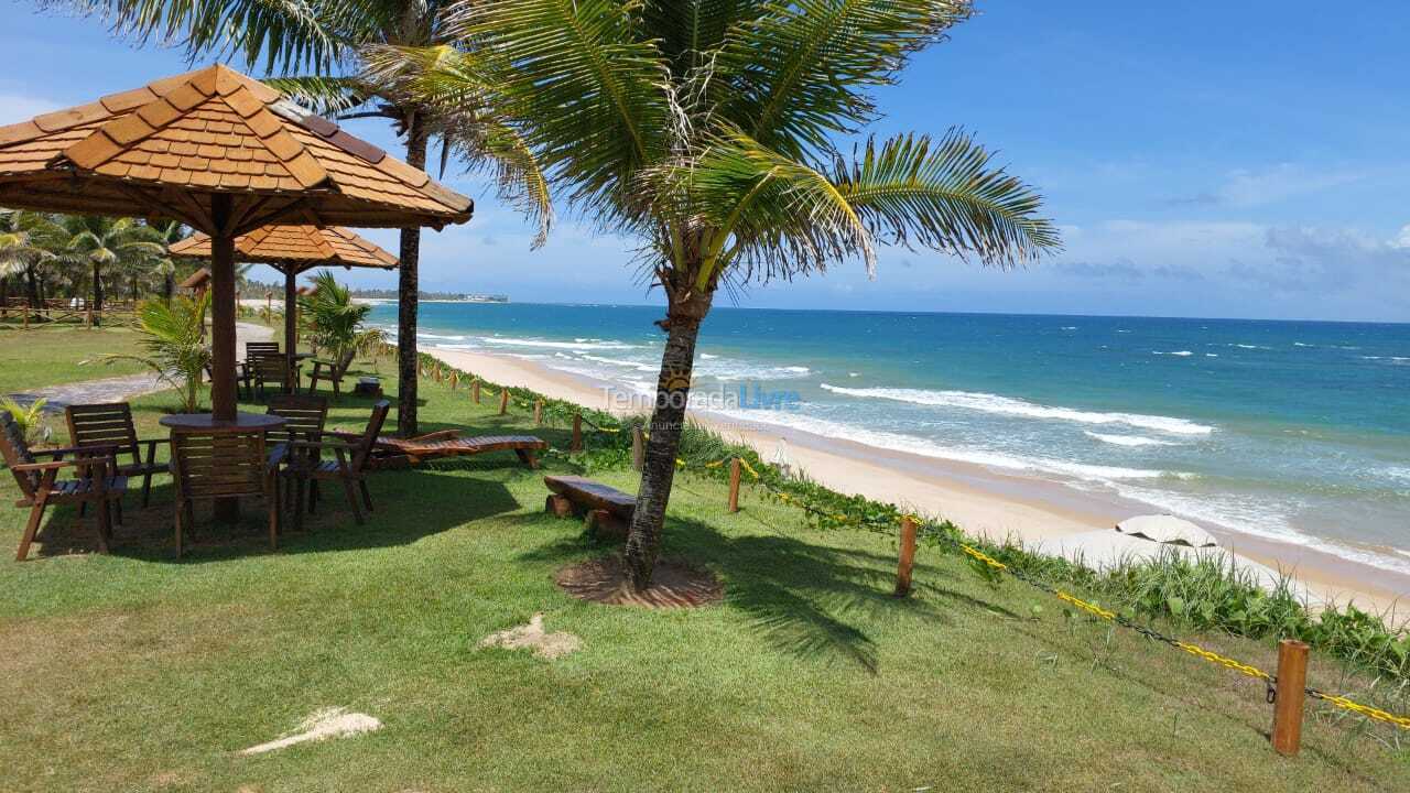 Casa para aluguel de temporada em Camaçari (Praia de Guarajuba)