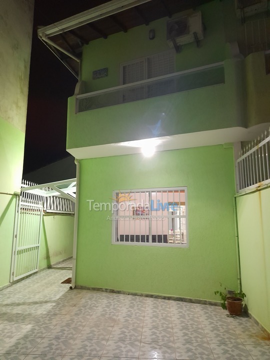 Casa para alquiler de vacaciones em Praia Grande (Balneário Florida)