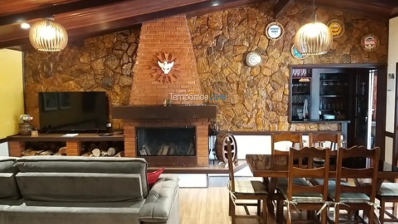 Casa para alquiler de vacaciones em Petrópolis (Itaipava)