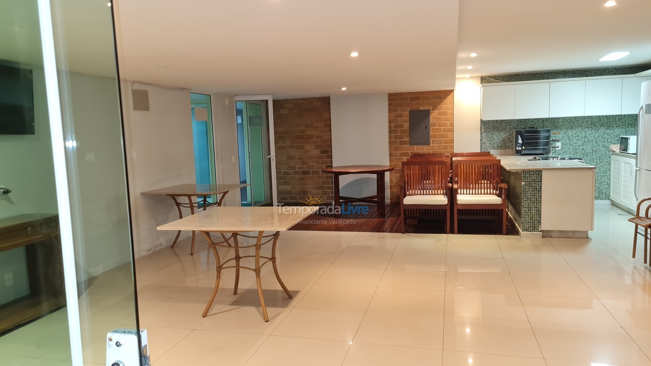 Apartamento para alquiler de vacaciones em Cabo Frio (Praia do Forte)