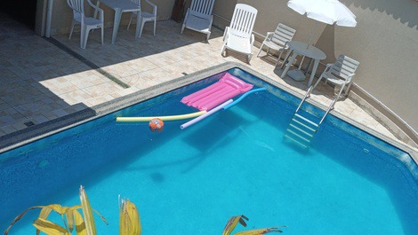 Beautiful House with 2 Pools, Adult (Heated) and Fireplace-Near the Beach