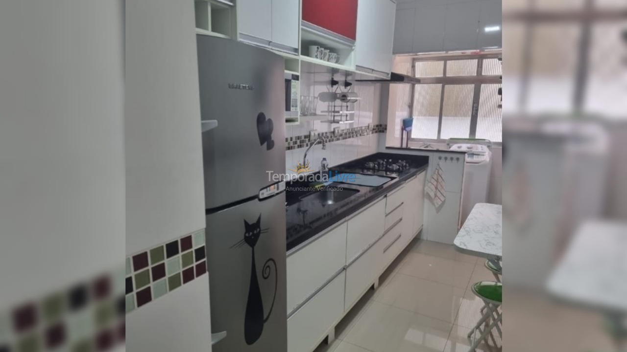Apartamento para aluguel de temporada em Guarujá (Pitangueiras)