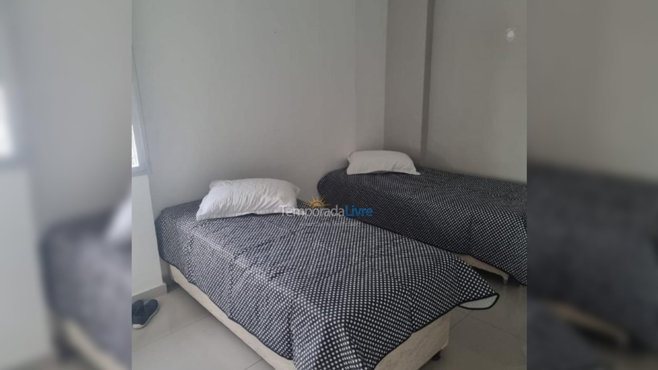 Apartamento para aluguel de temporada em Guarujá (Pitangueiras)