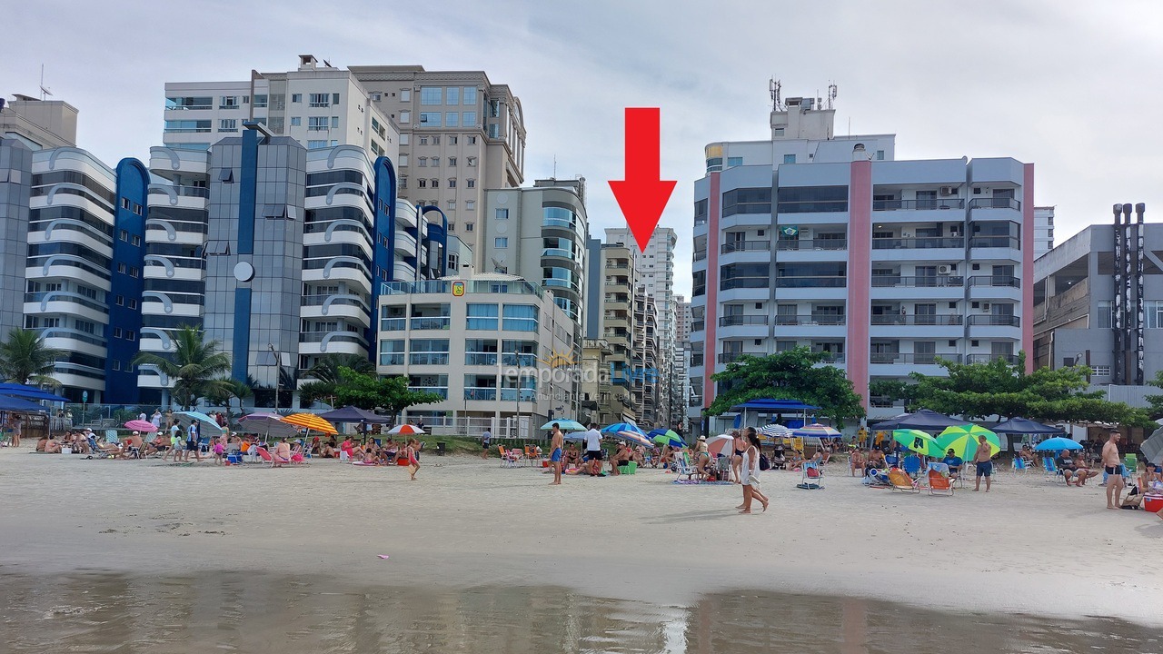 Apartamento para aluguel de temporada em Itapema (Meia Praia)