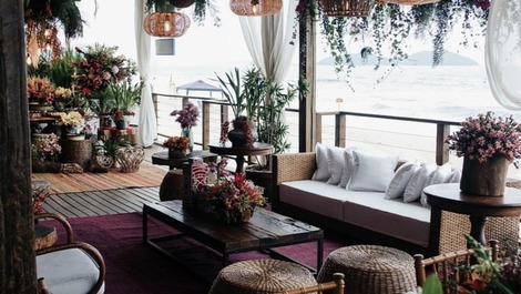 COZY HOUSE INSIDE A CONDOMINIUM # WHALE