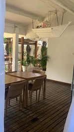 COZY HOUSE INSIDE A CONDOMINIUM # WHALE