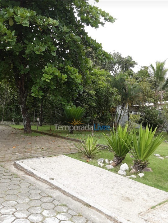 House for vacation rental in Caraguatatuba (Massaguaçu)