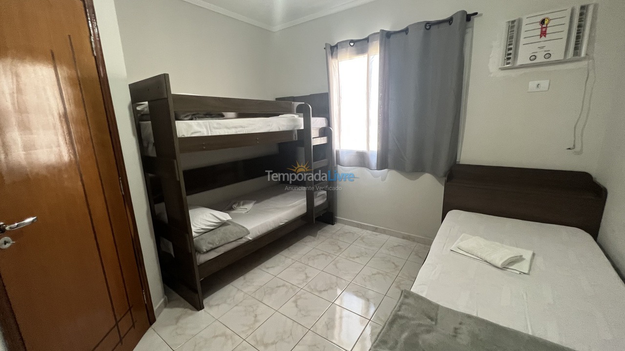 Apartment for vacation rental in Praia Grande (Guilhermina)