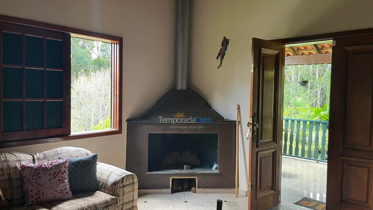 Chácara / sítio para aluguel de temporada em Juquitiba (Centro de Juquitiba)